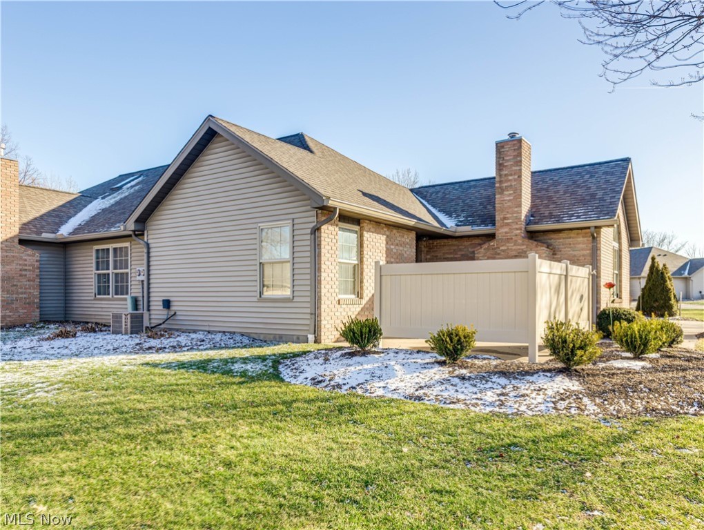 Villas At Buckingham Gate Condo - Residential