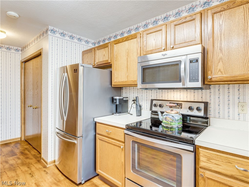 Villas At Buckingham Gate Condo - Residential