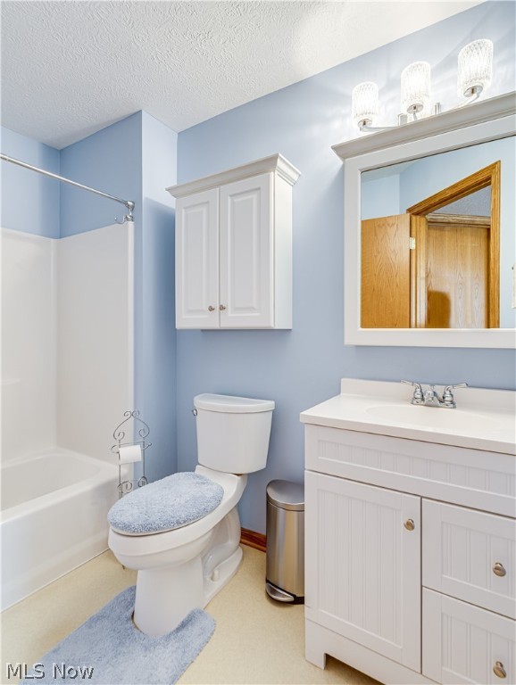 Villas At Buckingham Gate Condo - Residential