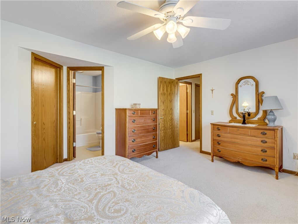 Villas At Buckingham Gate Condo - Residential