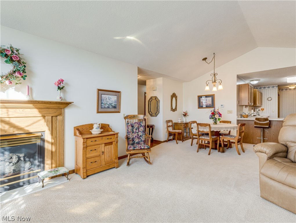 Villas At Buckingham Gate Condo - Residential