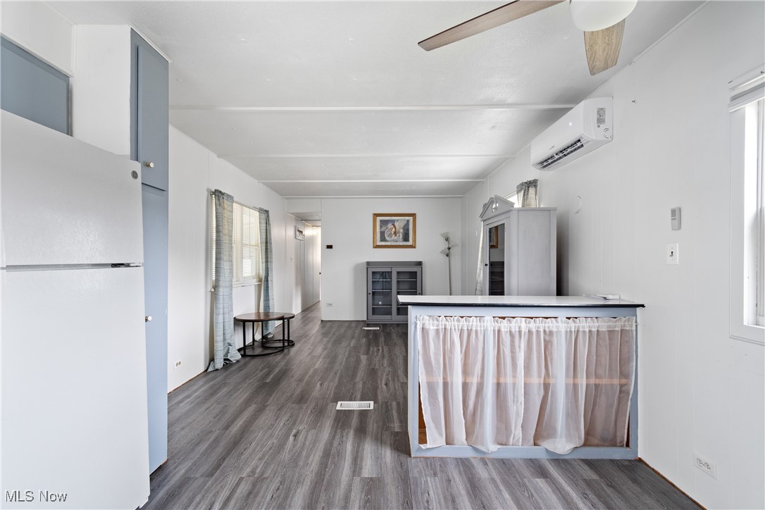 M &. C Mobile Village & Sales Inc - Residential