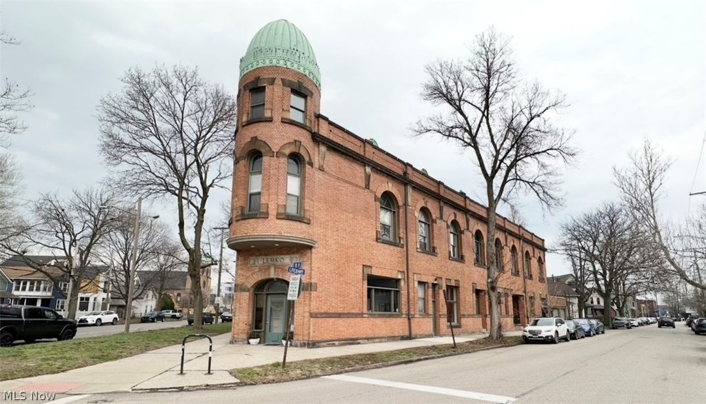 Photo of 2337 W 11th Street #6, Cleveland, OH 44113 (MLS # 5195104)