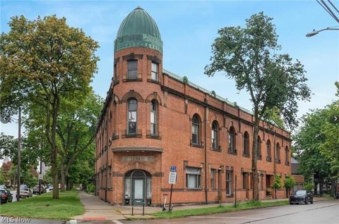 Condo For Sale - 2337 W 11th Street #6<br/> Cleveland, OH 44113