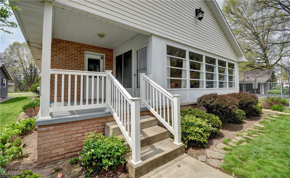 1423 N Wooster Avenue, Dover, Ohio image 14