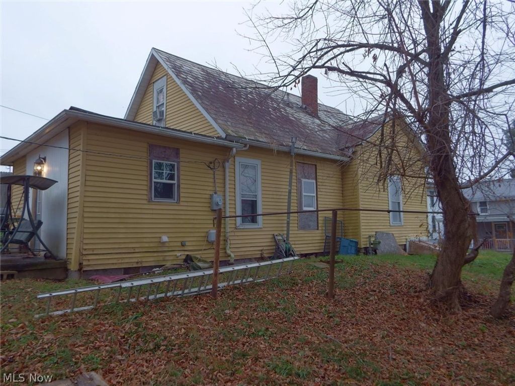 Photo of 122 N Pleasant Street, New Lexington, OH 43764 (MLS # 5189619)