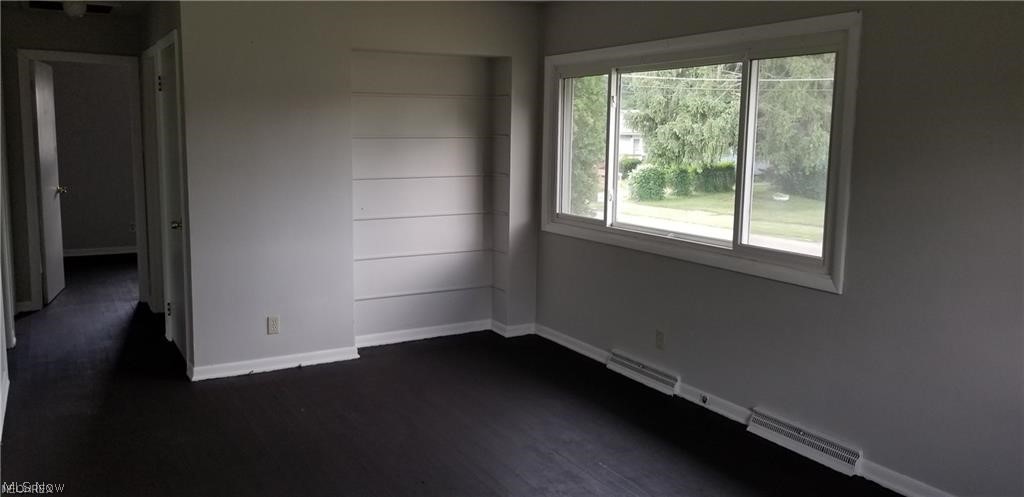 City/Youngstown - Residential Lease