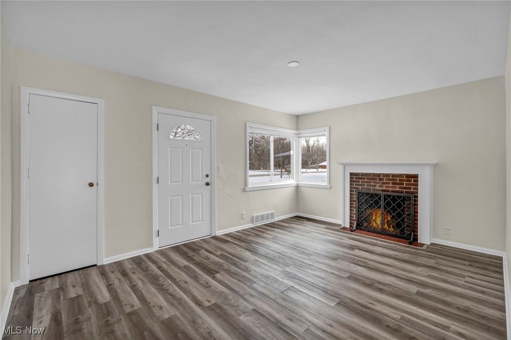 Photo of 37745 French Creek Road, Avon, OH 44011 (MLS # 5175376)