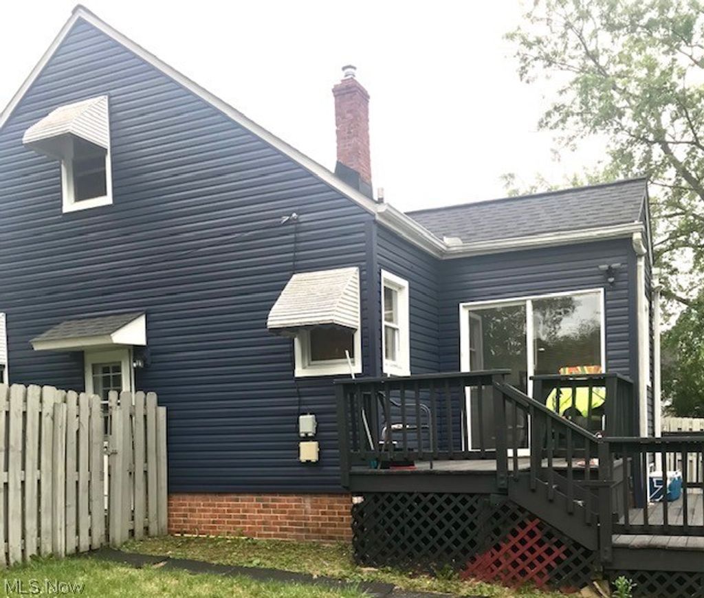 Photo of 114 Avalon Drive, Bedford, OH 44146 (MLS # 5222933)