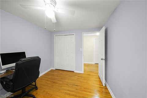 Tiny photo for 17886 Lost Trail, Chagrin Falls, OH 44023 (MLS # 5186878)