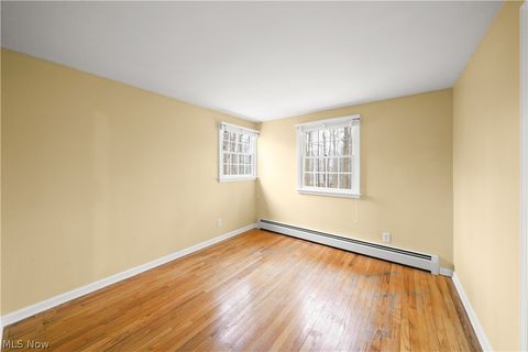 Tiny photo for 17886 Lost Trail, Chagrin Falls, OH 44023 (MLS # 5186878)