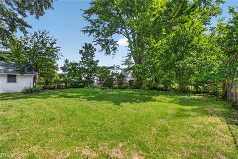 Tiny photo for 170 Whittlesey Avenue, Norwalk, OH 44857 (MLS # 5216842)