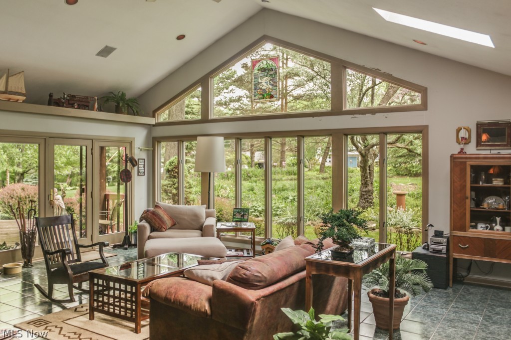 Village/Silver Lake - Residential