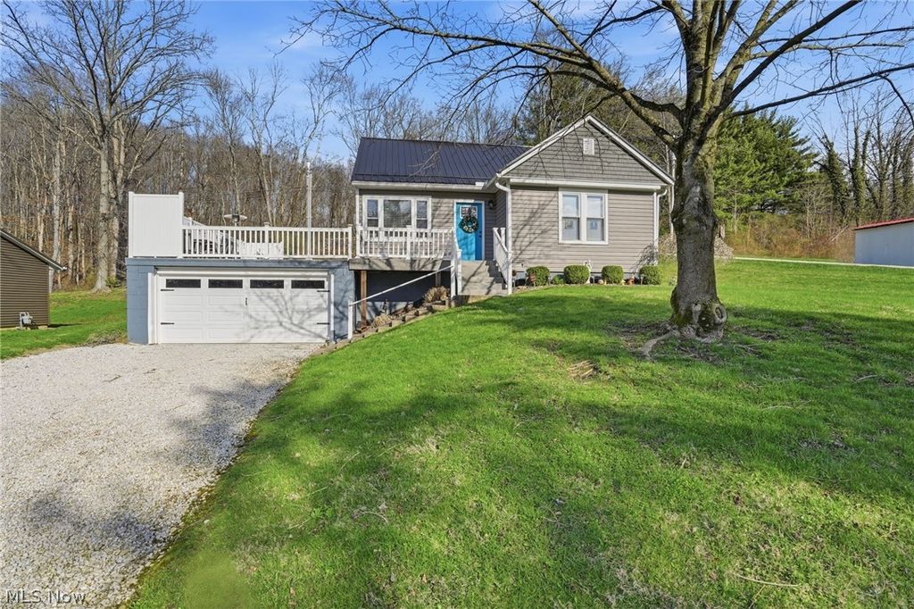 Photo of 64044 Mulberry Street, Cambridge, OH 43725 (MLS # 5196811)