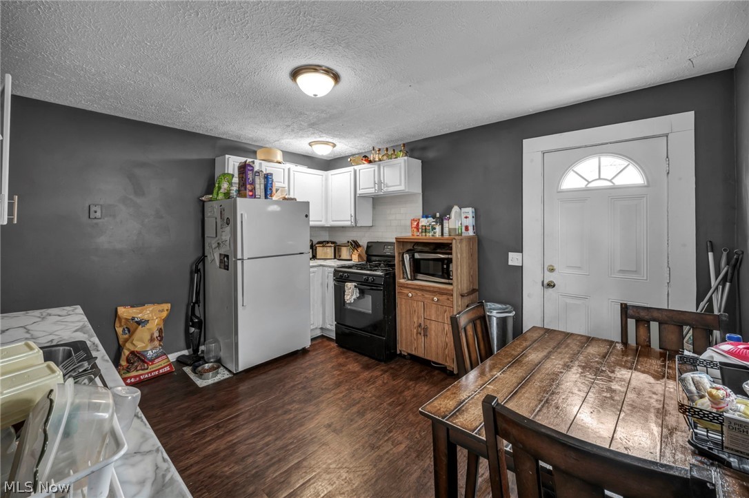 Gates - Residential Income