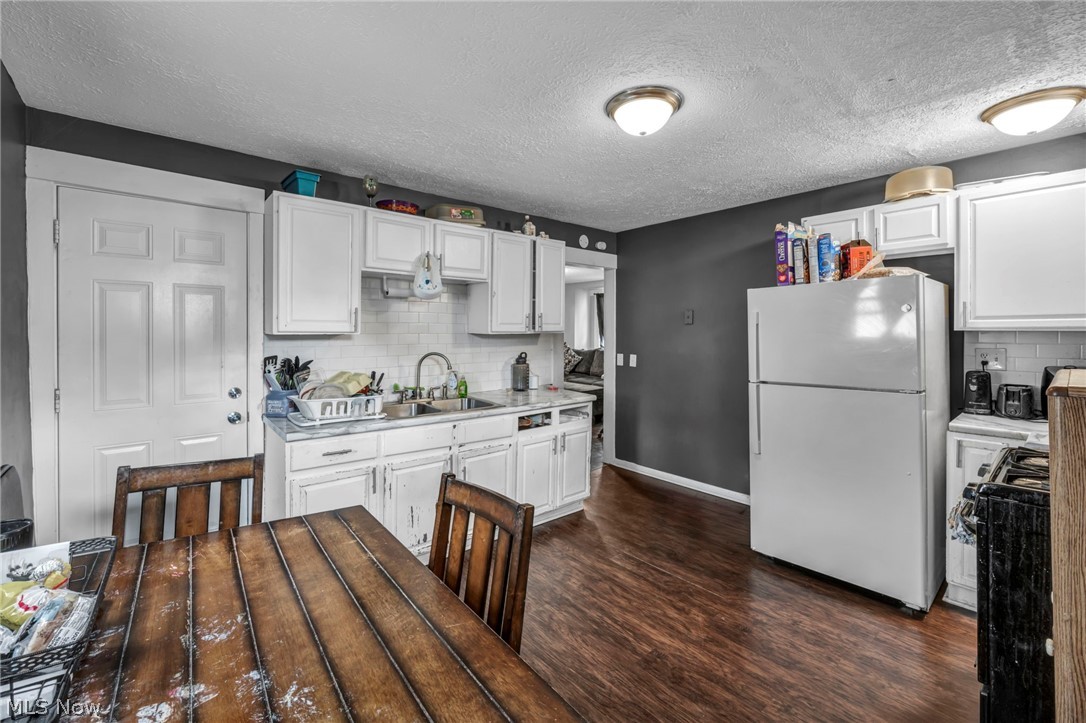 Gates - Residential Income