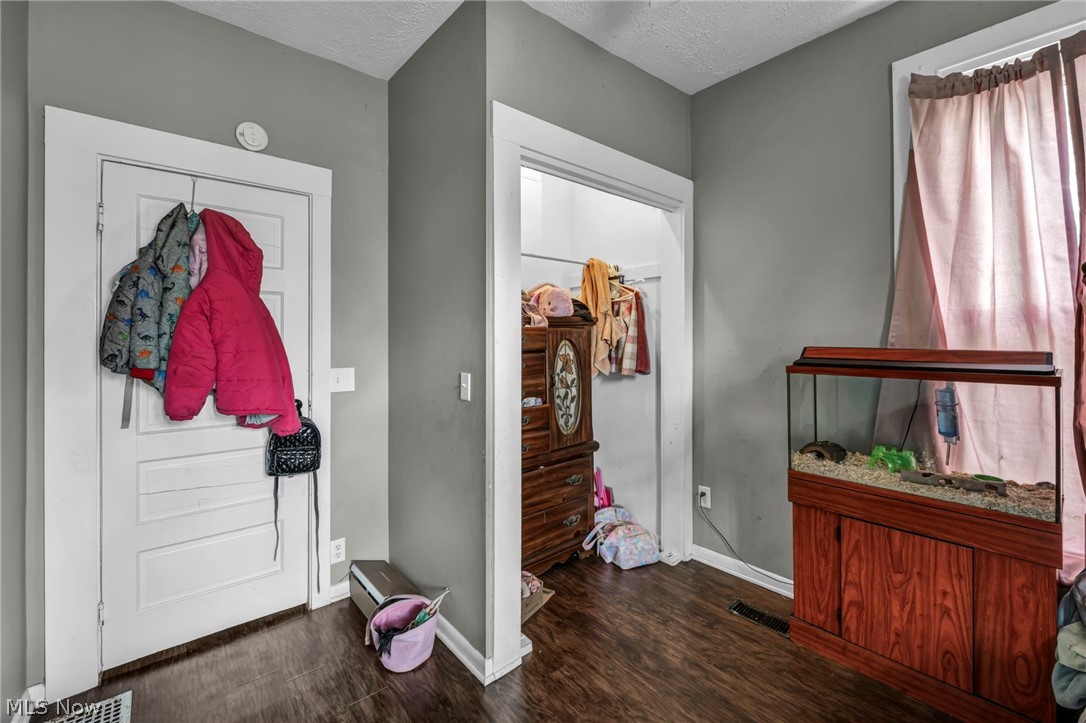 Gates - Residential Income