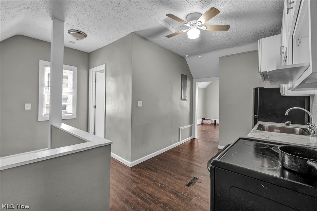 Gates - Residential Income