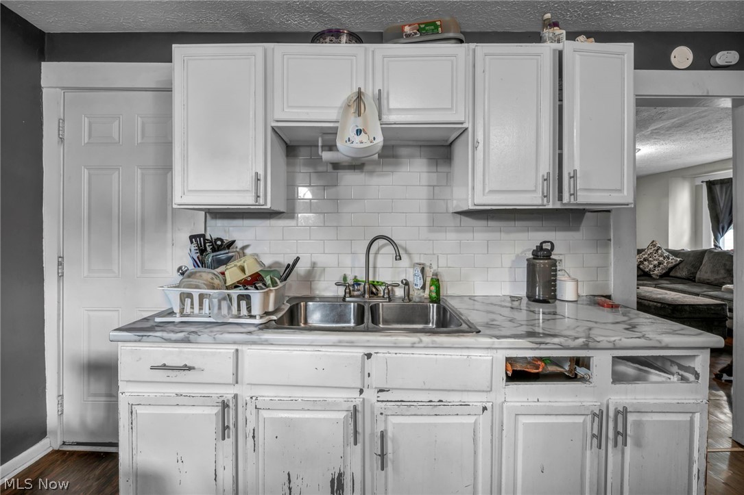 Gates - Residential Income