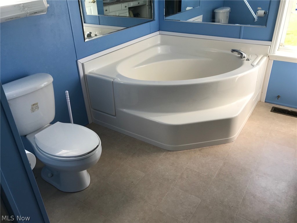 Connecticut Western Reserve - Residential