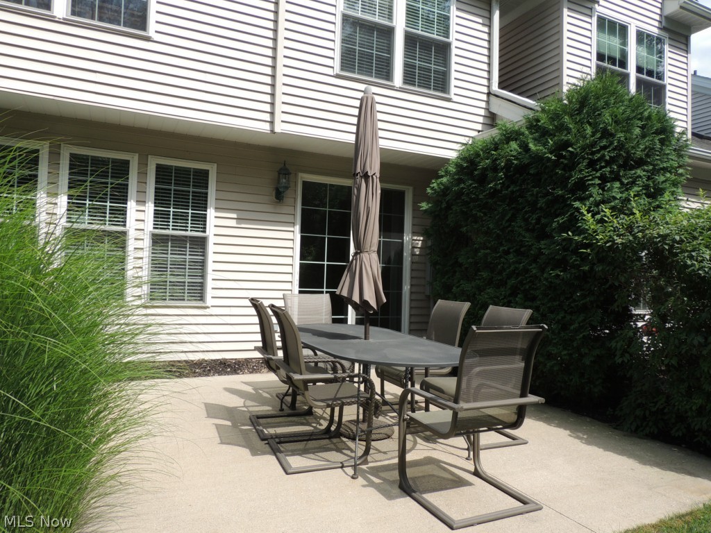 Wyndgate Club Condos - Residential Lease