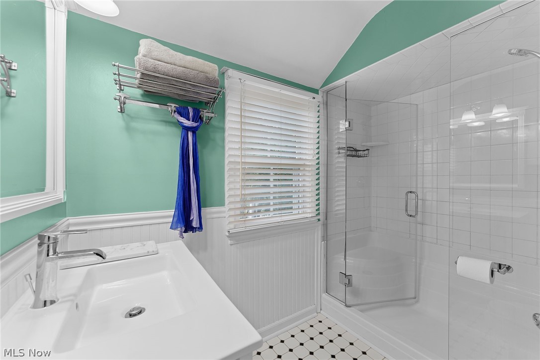 S H Kleinman Realty Cos Roseh - Residential