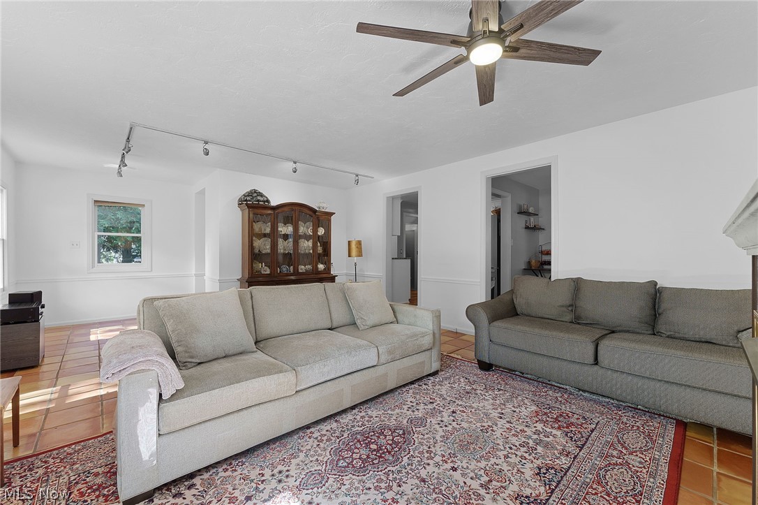 S H Kleinman Realty Cos Roseh - Residential