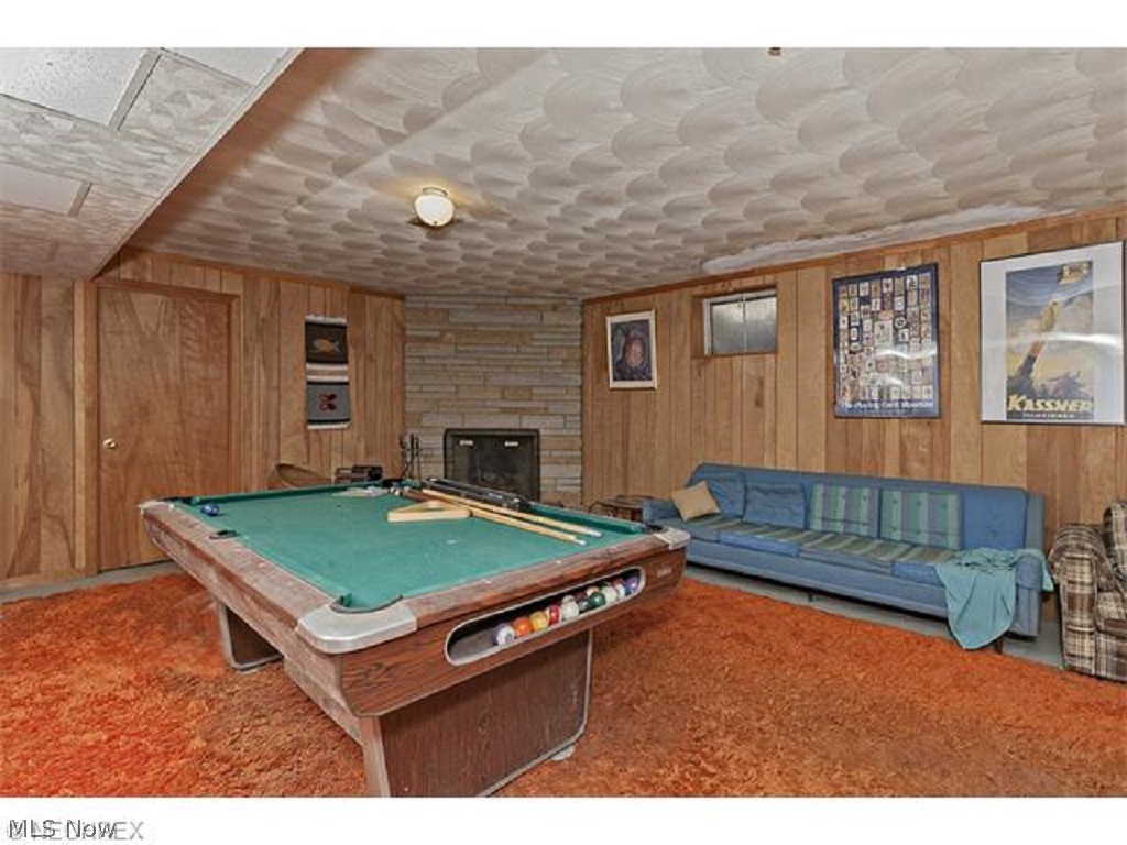 Bollingbrook Acres - Residential