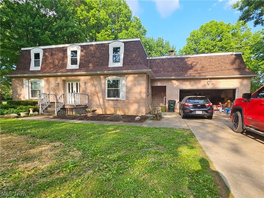 Live Onsite Auction - Thursday June 13th, 2024 - Auction starts with personal property at 4:00 PM and Real Estate Sells at 6:00 PM. Large 3,182 sf 2 Story 4 Bed/2.1 Bathroom Colonial home on 6.30 acres with a 2 car attached garage, 40x24 Pole Building, Sheltered Picnic Area, and an ornate garden area with a Gazebo.  Great buying opportunity that checks all the boxes.  Chippewa Schools - Chippewa Twp.  Open House Dates: Tuesday June 4th 5:30 PM - 7:00PM & Monday June 10th 6:00PM - 7:30PM.