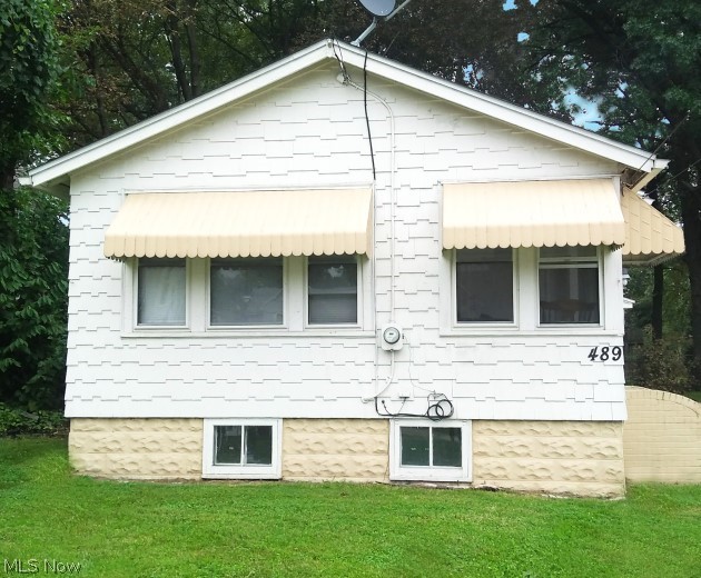 Located in the heart of off campus houses, this a great opportunity to own 8 contiguous parcels as a package of turnkey University of Akron student rentals! The 26 bedroom package consists of 2 duplexes, 3 single family houses and 2 additional single family houses each with 2 kitchens that could easily be converted into duplexes.There is also a large 16 space parking lot.
Annual Income of $119,340, Utilities $7,992, Insurance $3,996, Tax $11,544, Lawn $2,802, Repair $2,493. Net Operating Income $88,053
Currently leased through July 2023; owner is in the process of renewing leases through July 2024.
Fantastic cash flow opportunity!!