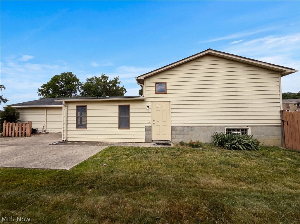 1015 Kingsway Drive