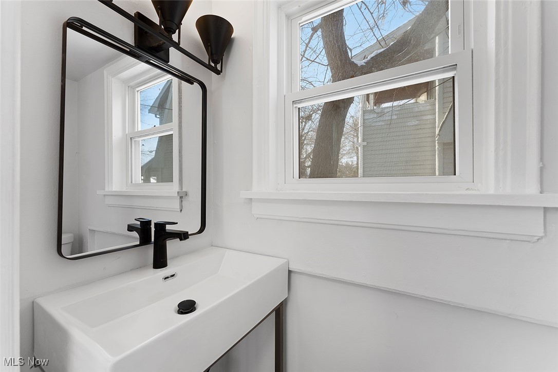 H B Howells Taylor Road - Residential