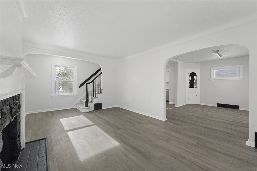 H B Howells Taylor Road - Residential