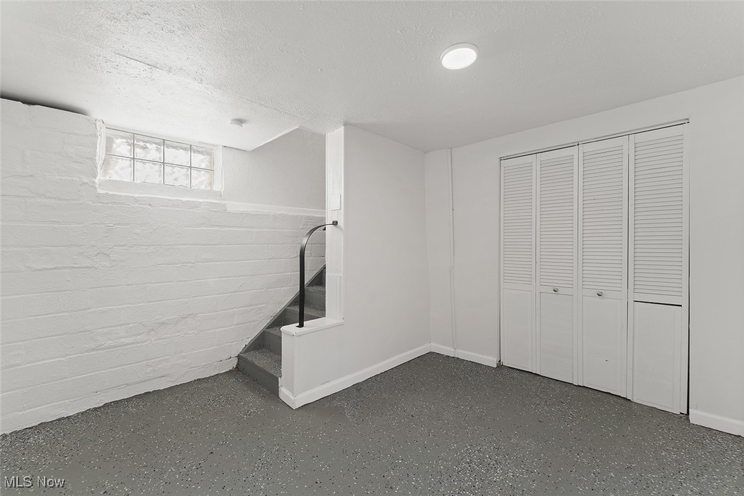 H B Howells Taylor Road - Residential