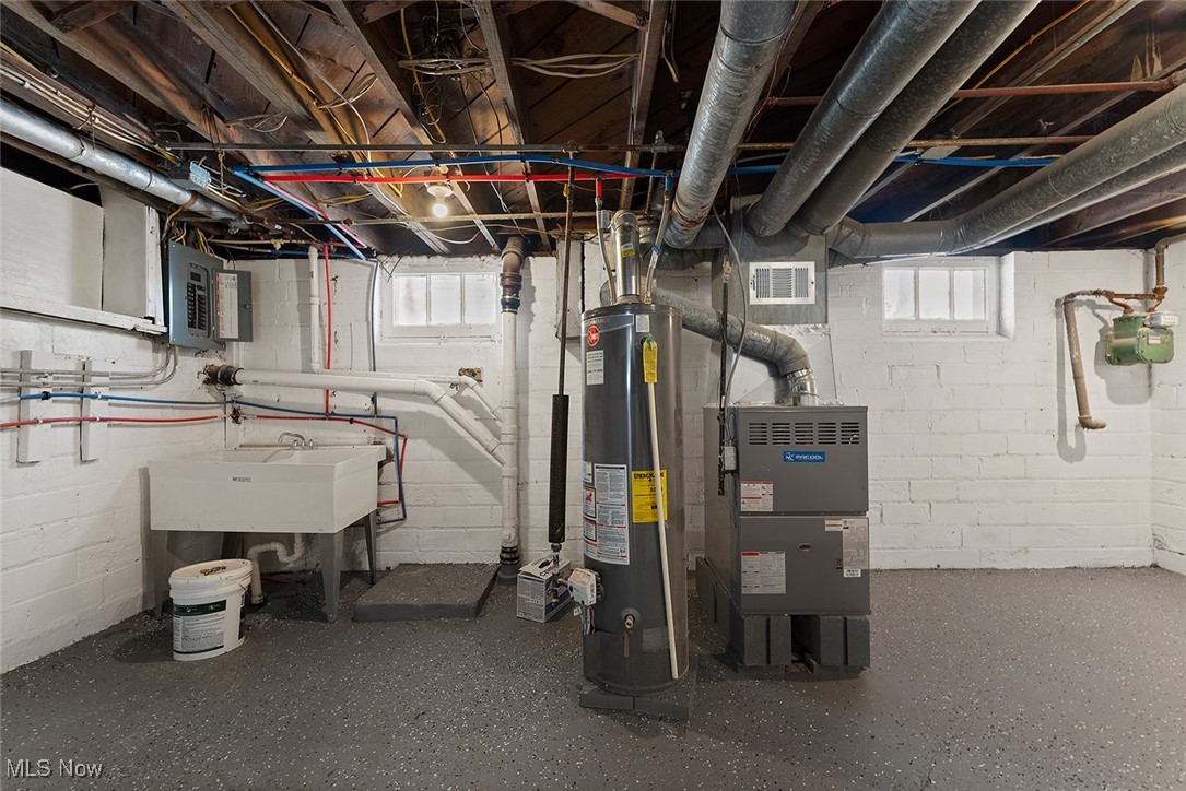 H B Howells Taylor Road - Residential