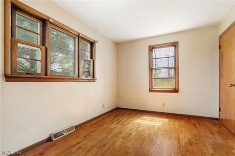 Tiny photo for 11829 Marlboro Avenue, Alliance, OH 44601 (MLS # 5203239)