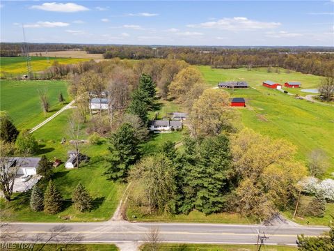 Tiny photo for 11829 Marlboro Avenue, Alliance, OH 44601 (MLS # 5203239)