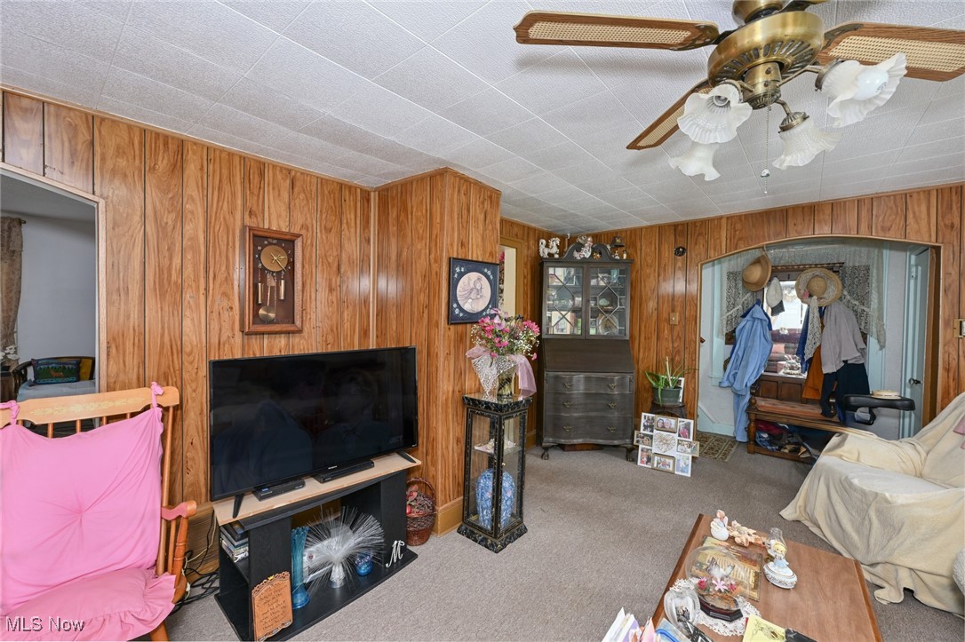 3444 Hiwood Avenue, Stow, Ohio image 15