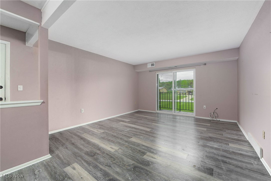 8381 N Akins Road #H-7, North Royalton, Ohio image 8