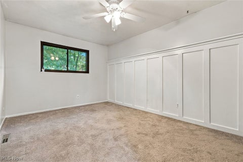 Tiny photo for 5570 Barton Road #405, North Olmsted, OH 44070 (MLS # 5253555)
