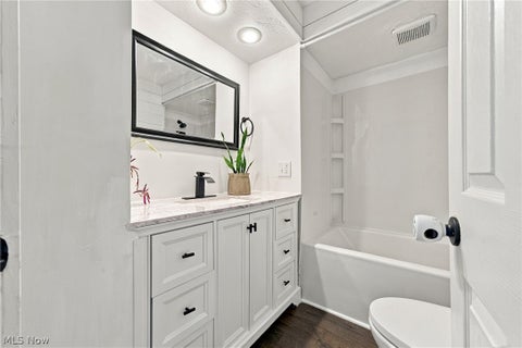 Tiny photo for 5570 Barton Road #405, North Olmsted, OH 44070 (MLS # 5253555)
