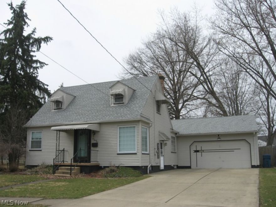 Move in condition. 3 Bedroom cape cod. Kitchen with appliances. First-floor family room with fireplace. 2 Full baths. Finished Rec-Room in the basement. Large deck with trellis and benches, all enclosed with wood privacy fence. 2-story shed, roof approximately 6 years. Furnace 7 years approximately. Water heater 5-7 years approximately.  Garage roof 2-3 years.   Home Warranty.