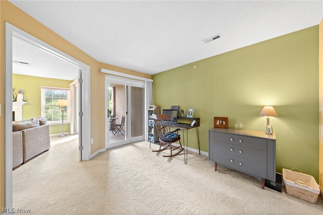 Fox Hollow @ Woodhawk - Residential