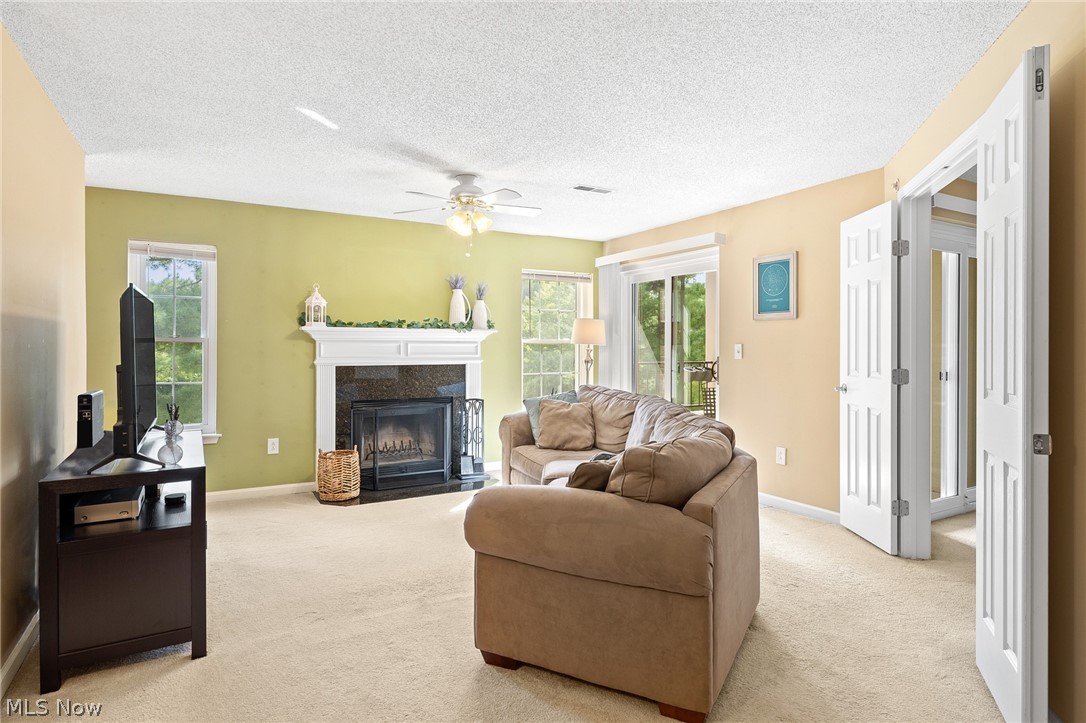 Fox Hollow @ Woodhawk - Residential