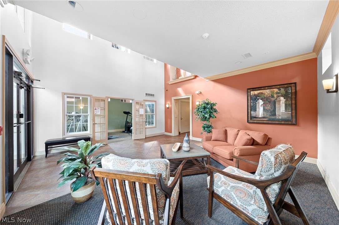 Fox Hollow @ Woodhawk - Residential