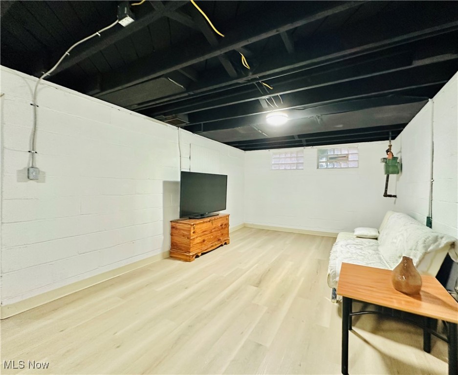 Waid & Duffeys Ctr Hwy All - Residential