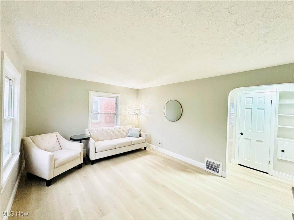 Waid & Duffeys Ctr Hwy All - Residential