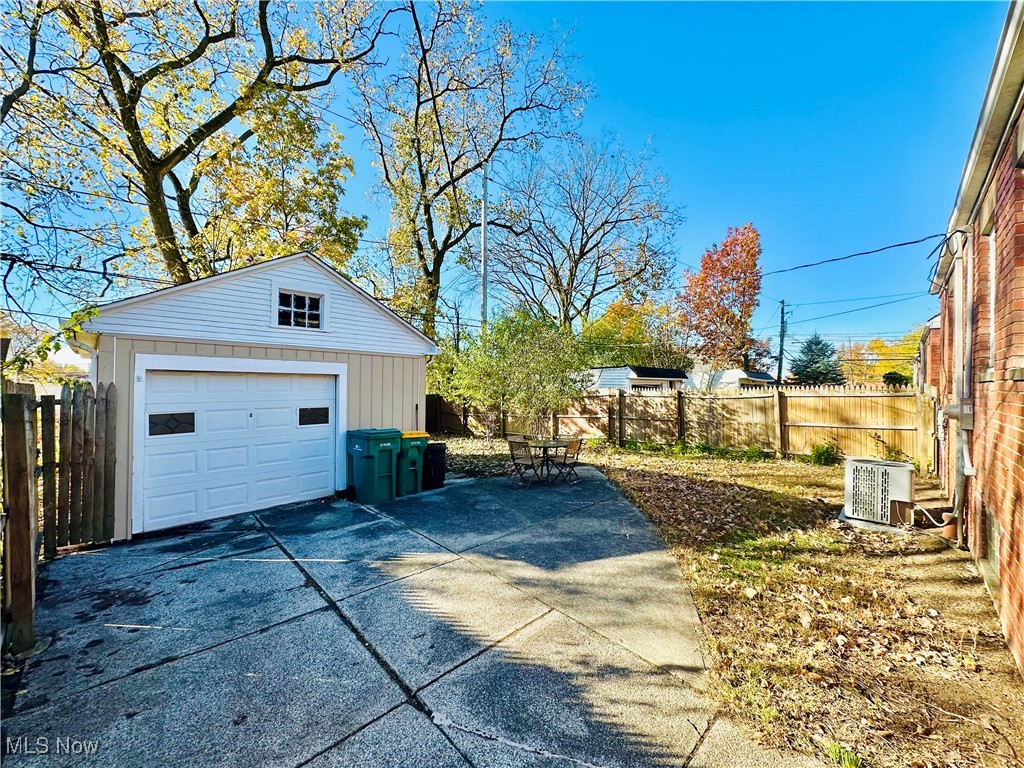 Waid & Duffeys Ctr Hwy All - Residential