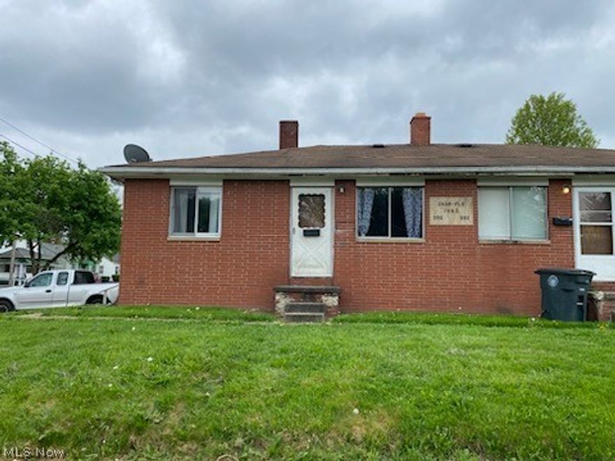 990 Belleview Ave Akron, OH 44320 is a 2 bedroom with 1 bath ranch duplex. One Floor Living plus a full basement with laundry. Clean and ready to go for you! Your own off road parking in the designated parking drive, small yard brick exterior and available now. This home is priced right at $850 a month plus all utilities. There is a one year minimum lease, security deposit, water deposit and 1st months rent to a well qualified tenant. There is no smoking in the home and pet's are at the owners discretion with a pet deposit and/or pet rent. Security deposit is equal to one month's rent and is due at signing of the lease with the first month's rent and an additional water deposit of $300. All utilities will be put in the tenants name prior to receiving keys. Utility accounts are the responsibility of the tenant. 1st Step: Answer Vetting Questions, 2nd Step: Fill out the Free Application from the link we provide, 3rd Step: clients to pay for background check that have seen the property and would like to move forward. No Exceptions to these steps. Thank you for your cooperation.  Applicants must answer vetting questions & use free app link prior to showing appointment being scheduled! Call your favorite real estate agent to show you the property or call listing agent.