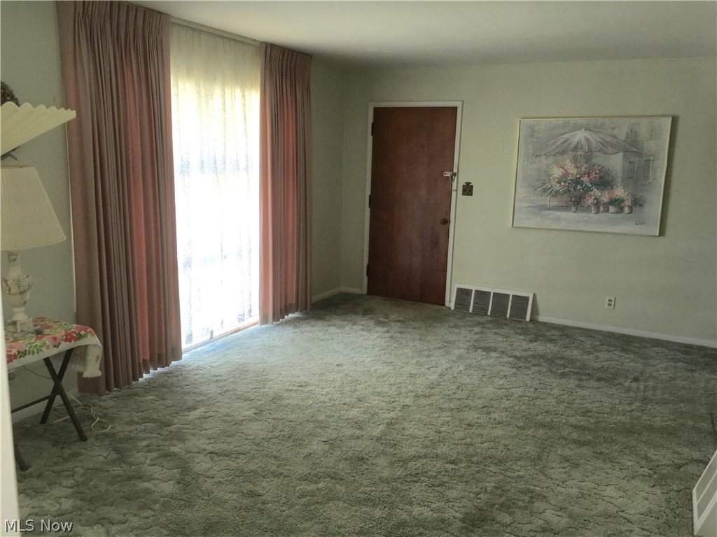 West Falls - Residential